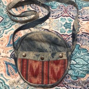 Mossimo round crossbody boho bag